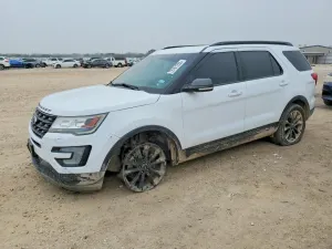 Ford Explorer XLT 3.5L 6 2017