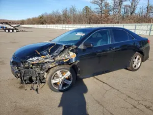 Toyota Camry BASE 2.5L 4 2012