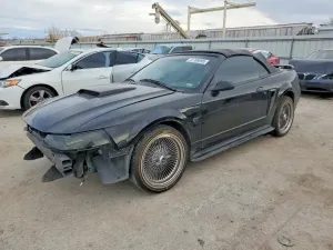 Ford Mustang GT 4.6L 8 2004