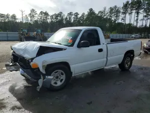 GMC Sierra C1500 4.8L 8 2001