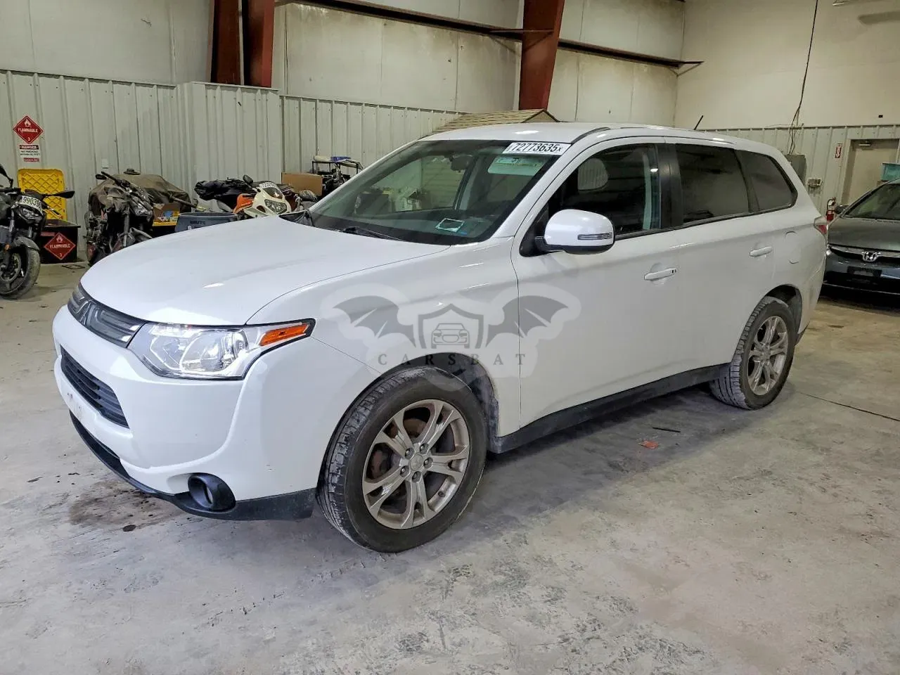 Mitsubishi Outlander SE 2.4L 4 2014