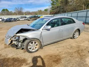 Toyota Avalon XL 3.5L 6 2006