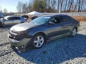 Toyota Camry BASE 2.5L 4 2012