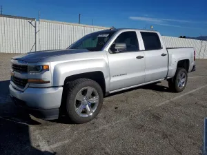 Chevrolet Silverado 1500 C1500 CUSTOM 5.3L 8 2018