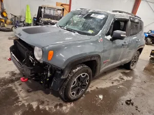 Jeep Renegade TRAILHAWK 2.4L 4 2016