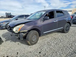 Nissan Rogue S 2.5L 4 2013