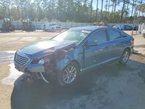 Hyundai Sonata SE 2.4L 4 2017