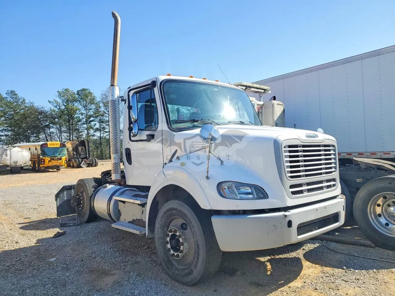Freightliner Business Class M2 8.9L 6 2015