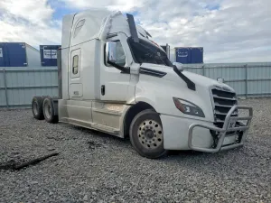 Freightliner Cascadia 14.8L 6 2025