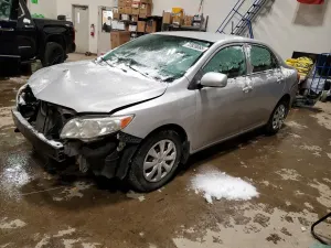 Toyota Corolla BASE 1.8L 4 2010