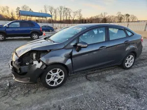 Ford Fiesta SE 1.6L 4 2015