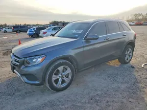 Mercedes-Benz GLC 300 2.0L 4 2017