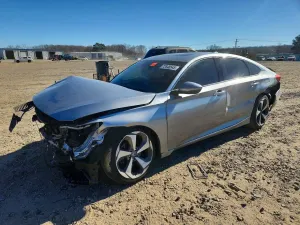 Honda Accord TOURING 2.0L 4 2020