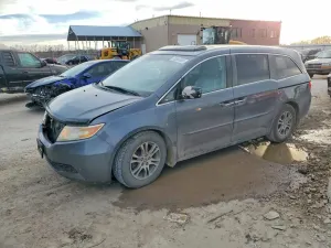 Honda Odyssey EXL 3.5L 6 2013