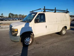 Ford Econoline E350 SUPER DUTY VAN 5.4L 8 2013