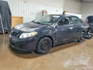 Toyota Corolla BASE 1.8L 4 2010