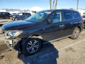 Nissan Pathfinder S 3.5L 6 2018