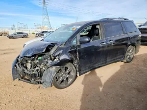 Toyota Sienna 3.5L 6 2019