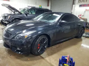 Infiniti G37 3.7L 6 2013