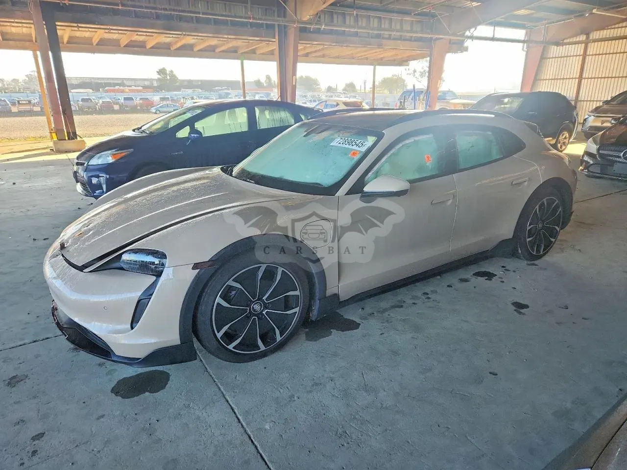 Porsche Taycan 2021