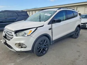 Ford Escape SE 1.5L 4 2017
