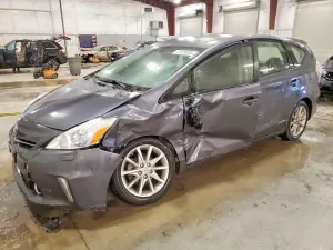 Toyota Prius 1.8L 4 2013