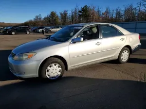 Toyota Camry LE 2.4L 4 2003