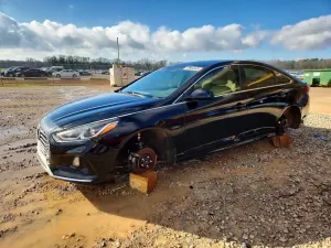 Hyundai Sonata SE 2.4L 4 2018