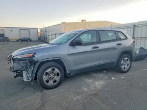 Jeep Cherokee SPORT 2.4L 4 2014