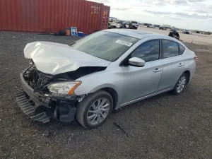 Nissan Sentra S 1.8L 4 2015