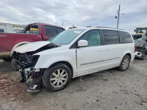 Chrysler Town & Country TOURING 3.6L 6 2015