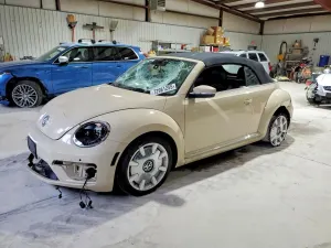 Volkswagen Beetle S 2.0L 4 2019