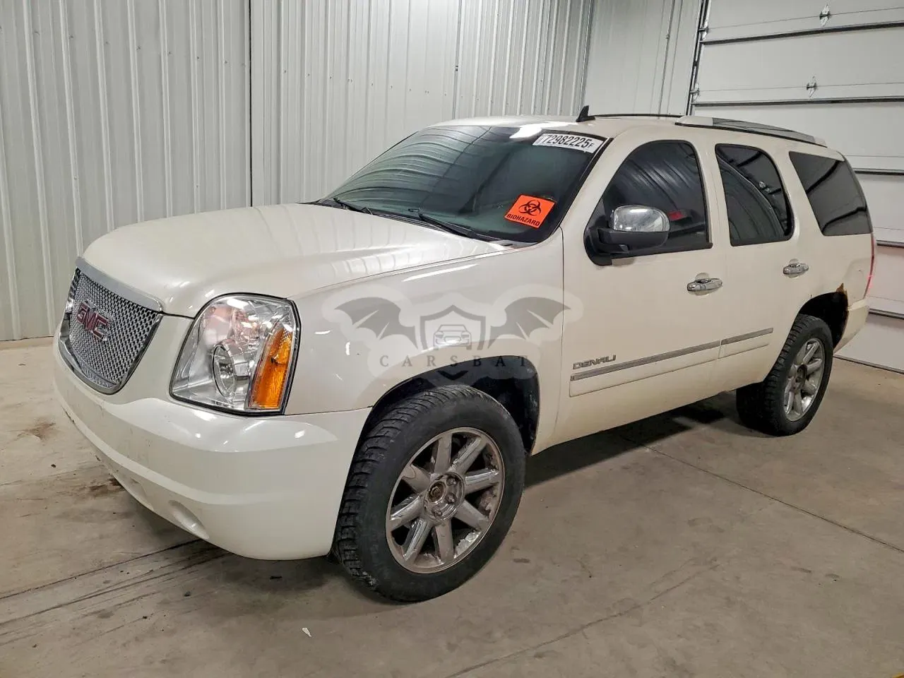 GMC Yukon DENALI 6.2L 8 2013