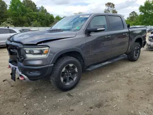 RAM 1500 5.7L 8 2020