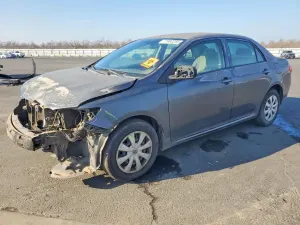 Toyota Corolla BASE 1.8L 4 2010