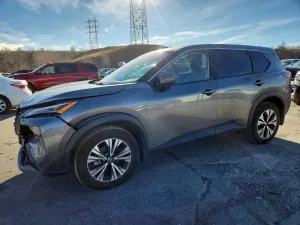 Nissan Rogue SV 2.5L 4 2021