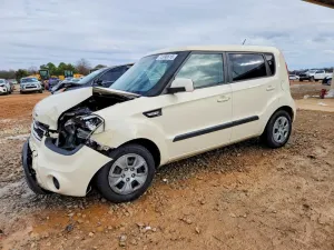 Kia Soul 1.6L 4 2013