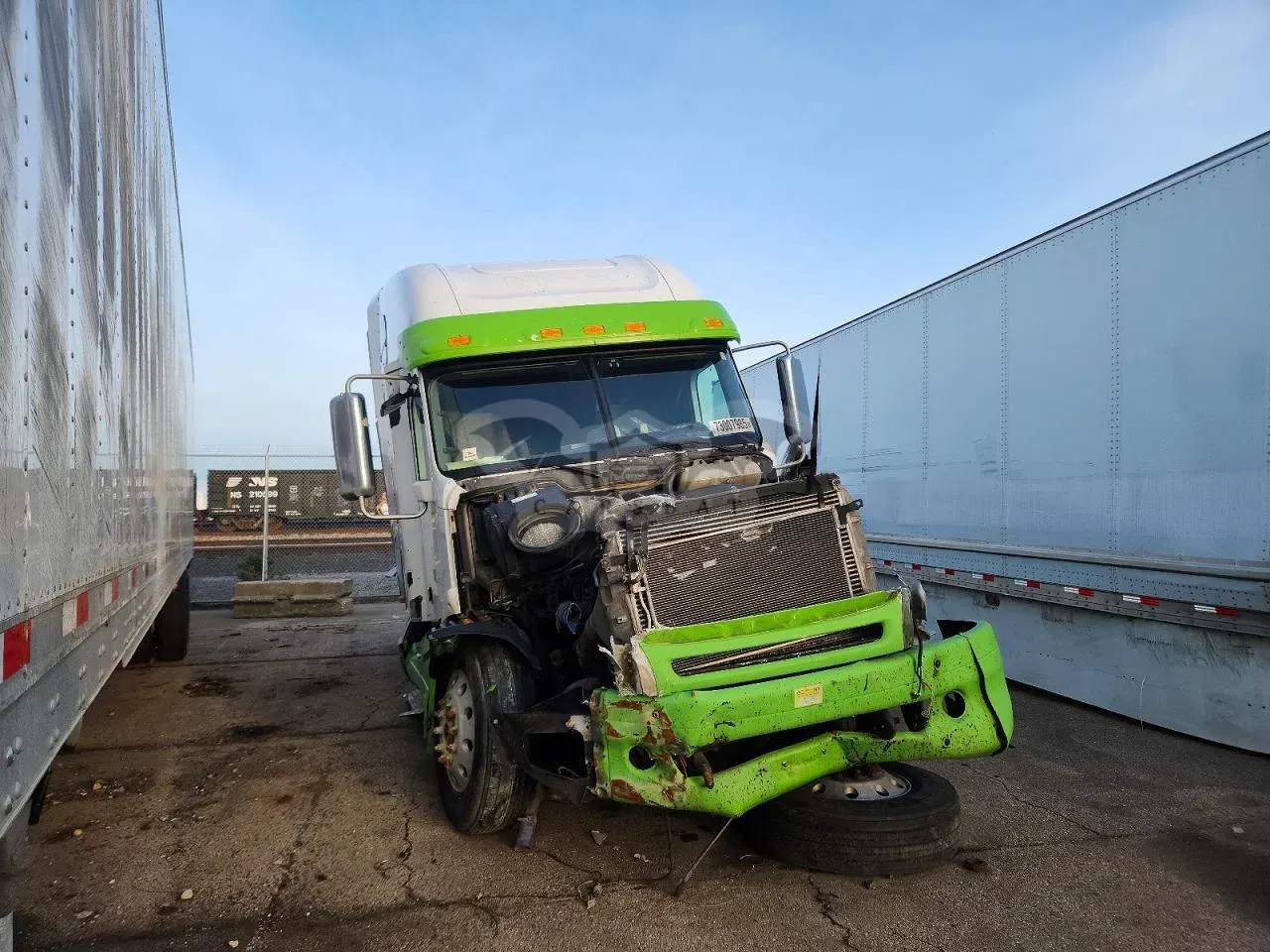 Freightliner Columbia 12.7L 6 2014