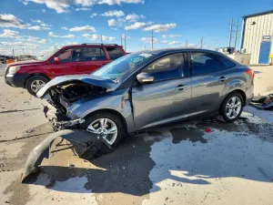 Ford Focus SE 2.0L 4 2014
