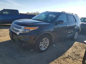 Ford Explorer XLT 3.5L 6 2011