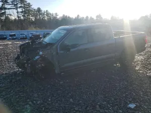 Ford F-150 LIGHTNING XLT 2025