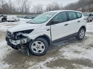 Ford Escape S 2.5L 4 2017