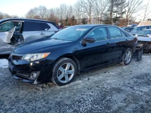 Toyota Camry BASE 2.5L 4 2012