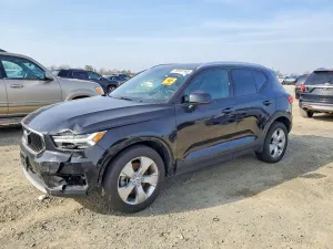 Volvo XC40 T5 MOMENTUM 2.0L 4 2020