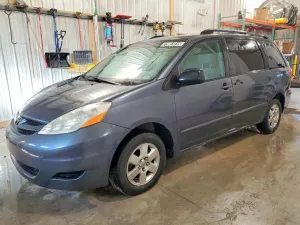 Toyota Sienna 3.3L 6 2006