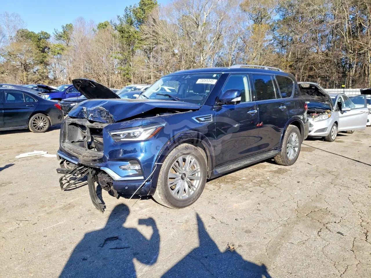 Infiniti QX80 LUXE 5.6L 8 2024