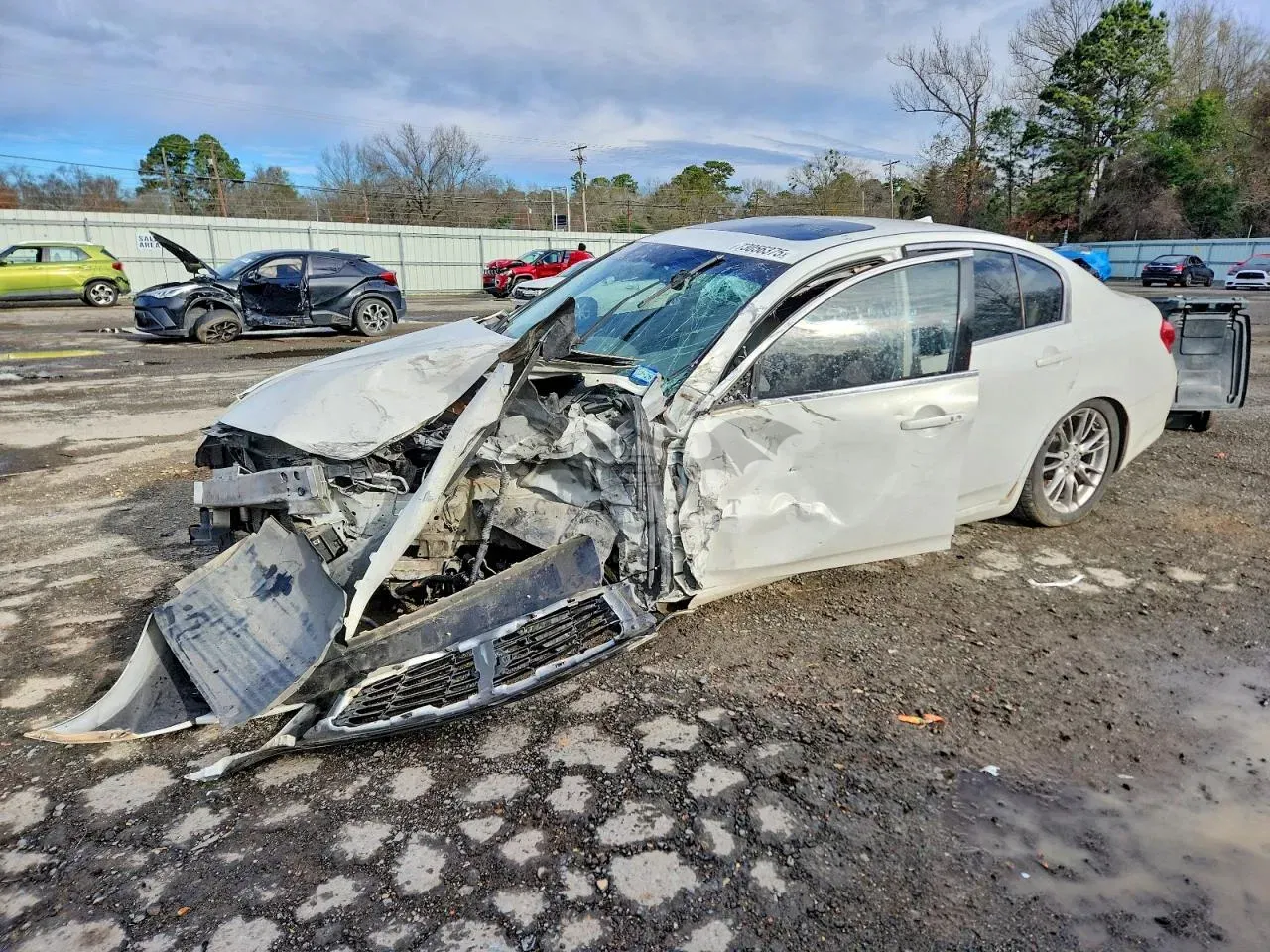 Infiniti G37 BASE 3.7L 6 2012