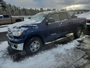 Toyota Tundra DOUBLE CAB SR5 4.6L 8 2013