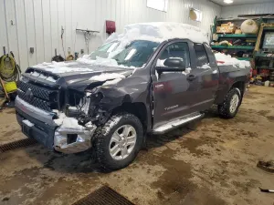 Toyota Tundra 5.7L 8 2018