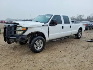 Ford F-250 SUPER DUTY 6.2L 8 2015